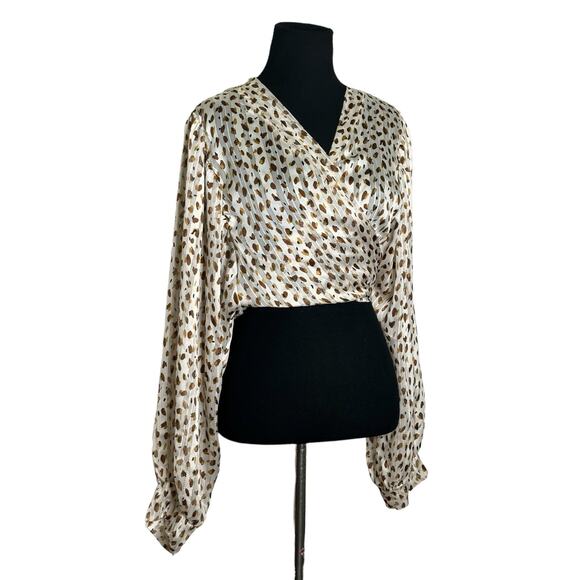 Saints & Hearts Cream brown print wrap front tie sleeves blouse size Medium - Picture 7 of 15